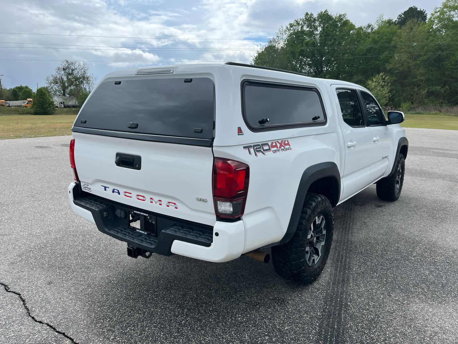 Used 2019 Toyota Tacoma TRD Off-Road image 5
