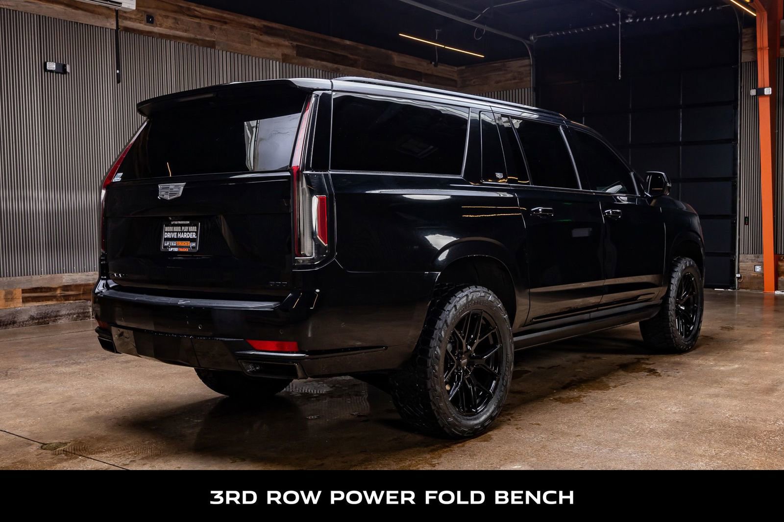 Used 2021 Cadillac Escalade ESV Sport w/ Driver Assist Tech Package image 10