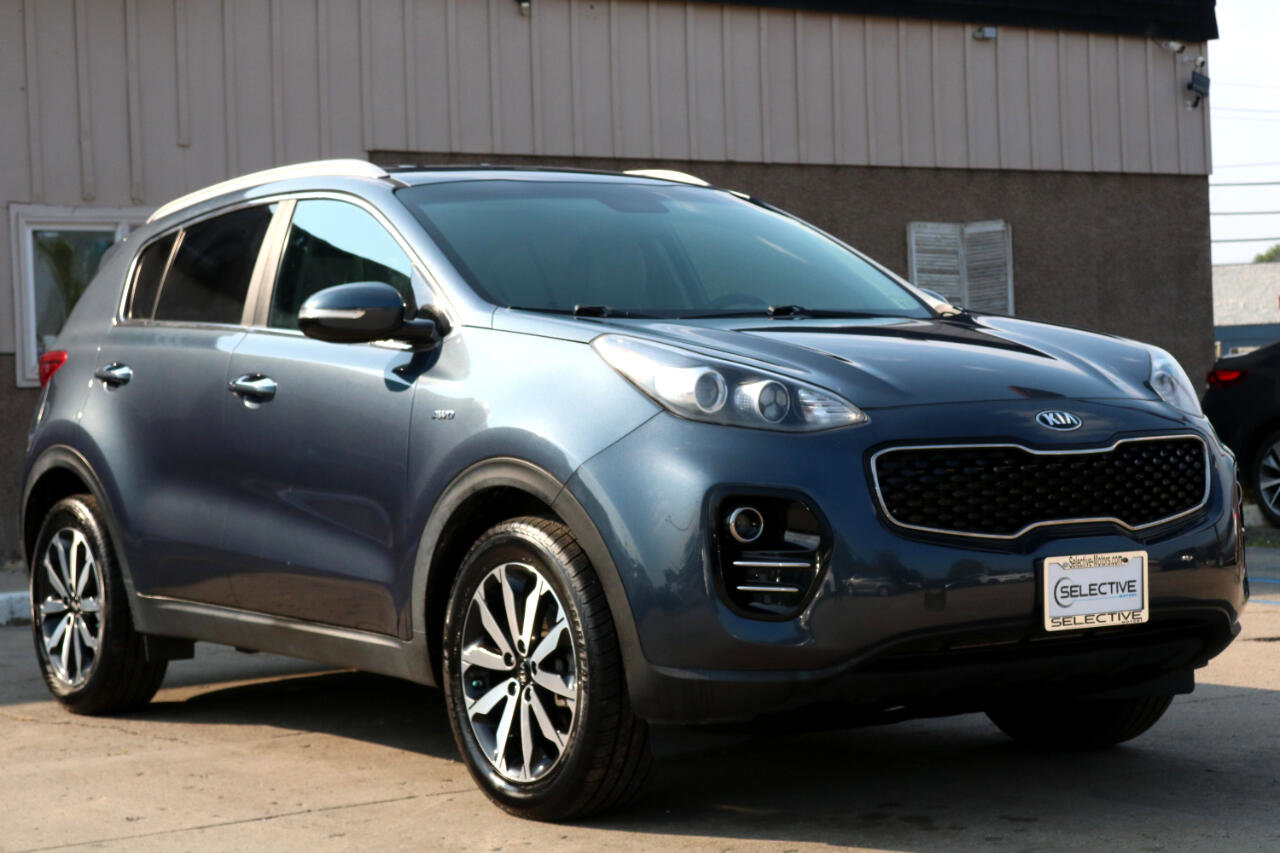 Used 2018 Kia Sportage EX image 3