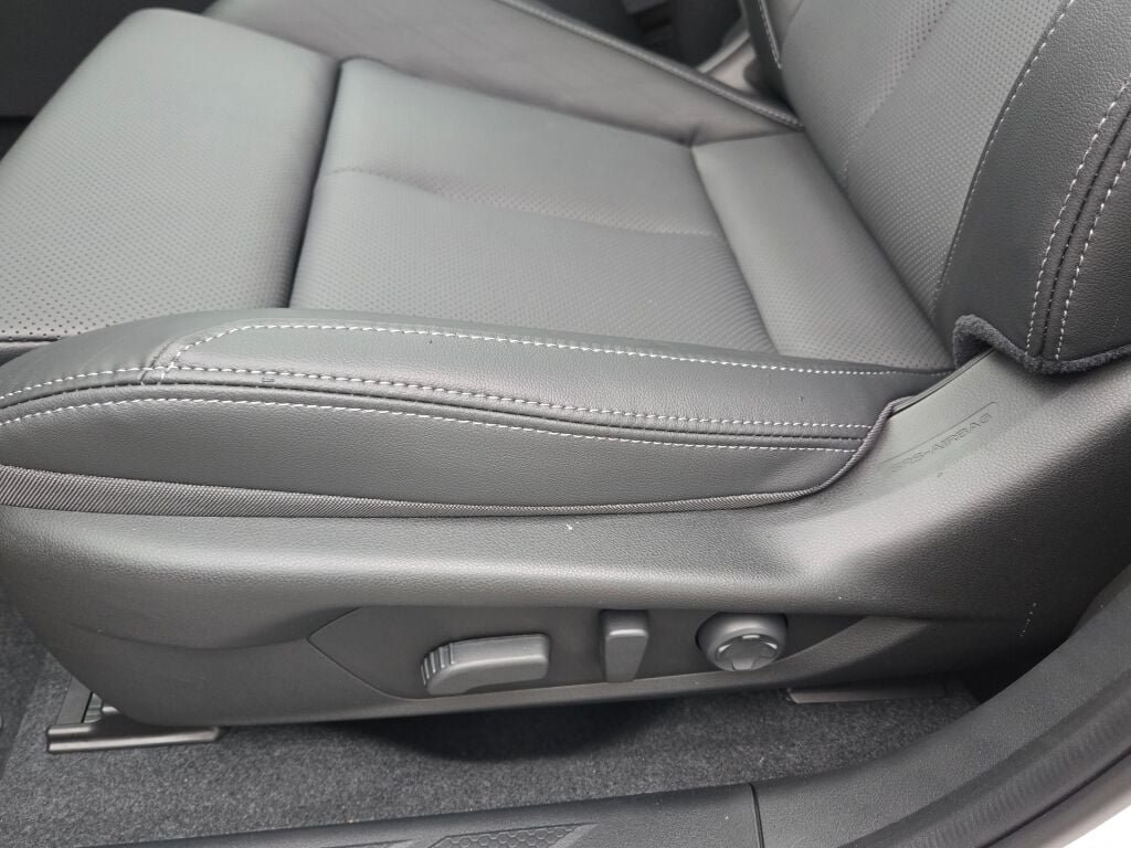 New 2026 Subaru Outback Touring AWD/4WD image 21