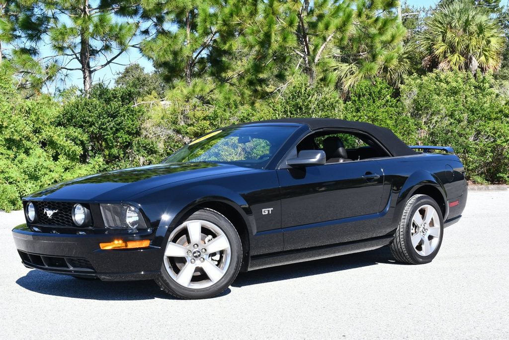 Used 2007 Ford Mustang GT RWD image 26
