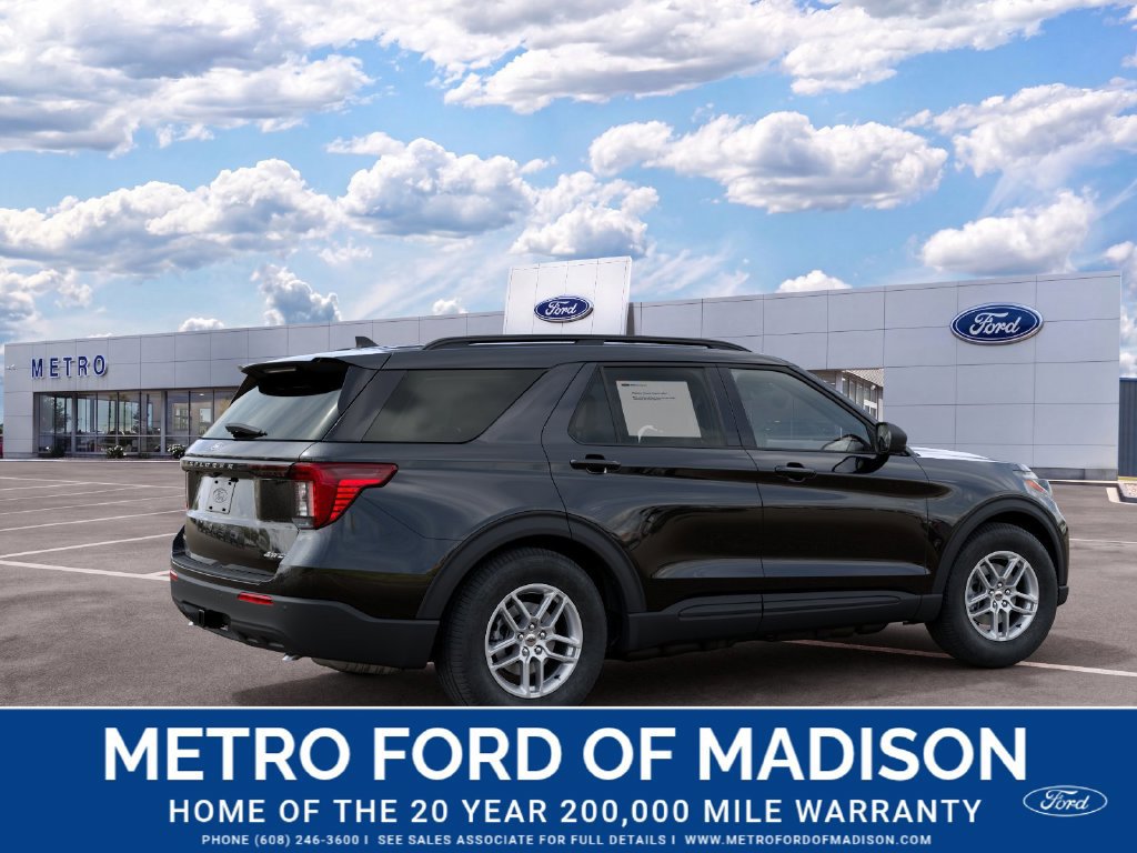 New 2027 Ford Explorer Active AWD/4WD image 6