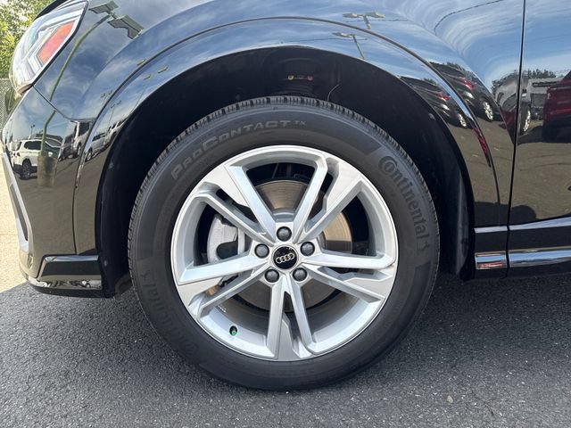 Used 2023 Audi Q3 2.0T Premium w/ Convenience Package AWD/4WD image 28