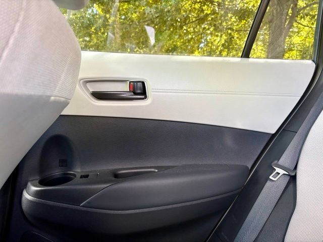 Used 2025 Toyota Corolla Cross L FWD image 21