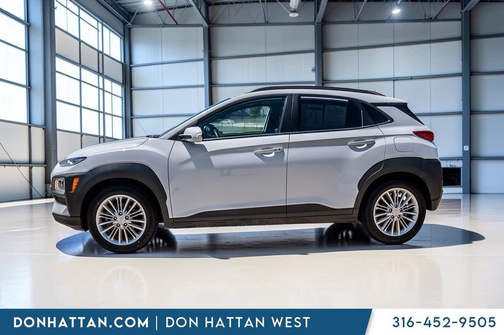 Used 2021 Hyundai Kona SEL Plus FWD image 2