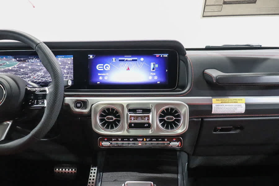 New 2027 Mercedes-Benz G 580 e image 18