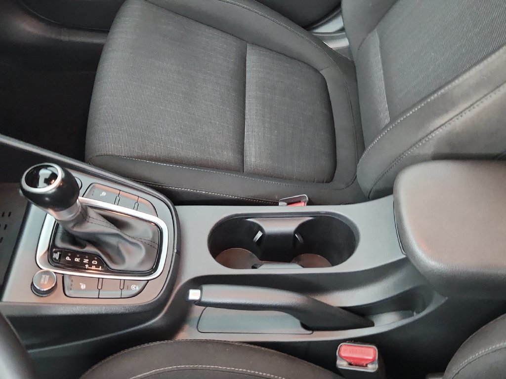 Used 2023 Hyundai Kona SEL w/ Convenience Package AWD/4WD image 32
