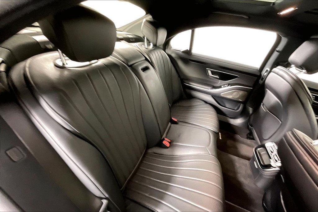 Certified 2023 Mercedes-Benz S 500 4MATIC w/ AMG Line image 19
