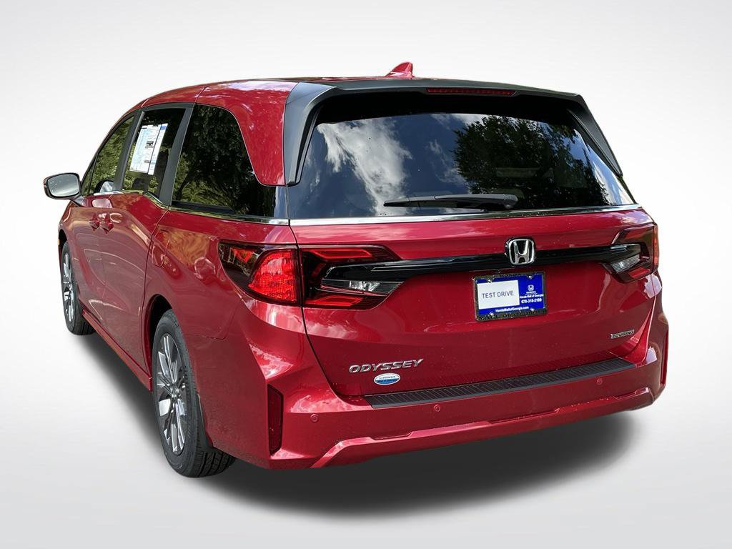 New 2027 Honda Odyssey Touring image 4