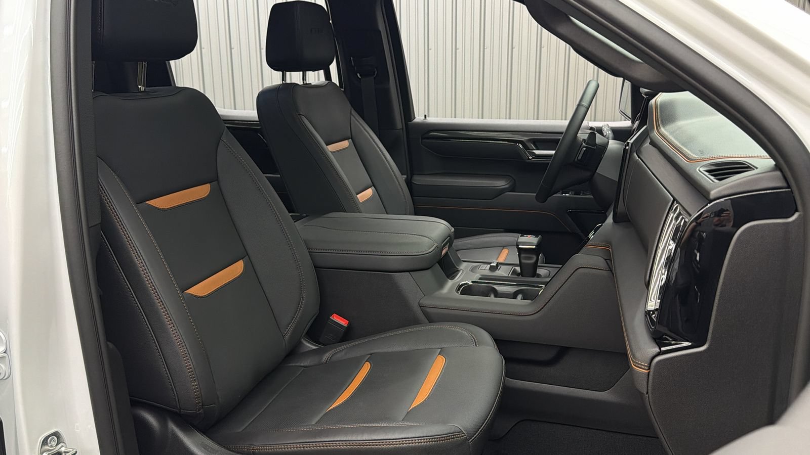 Used 2026 GMC Sierra 1500 AT4 w/ AT4 Premium Package AWD/4WD image 41