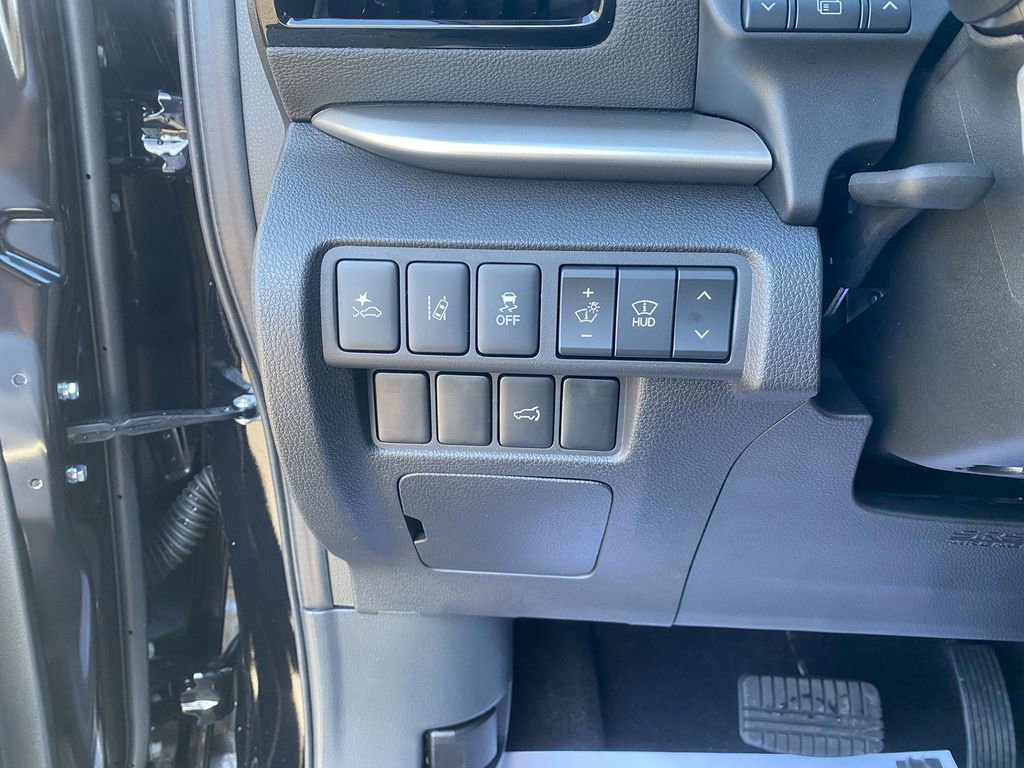 New 2026 Mitsubishi Eclipse Cross SEL image 14