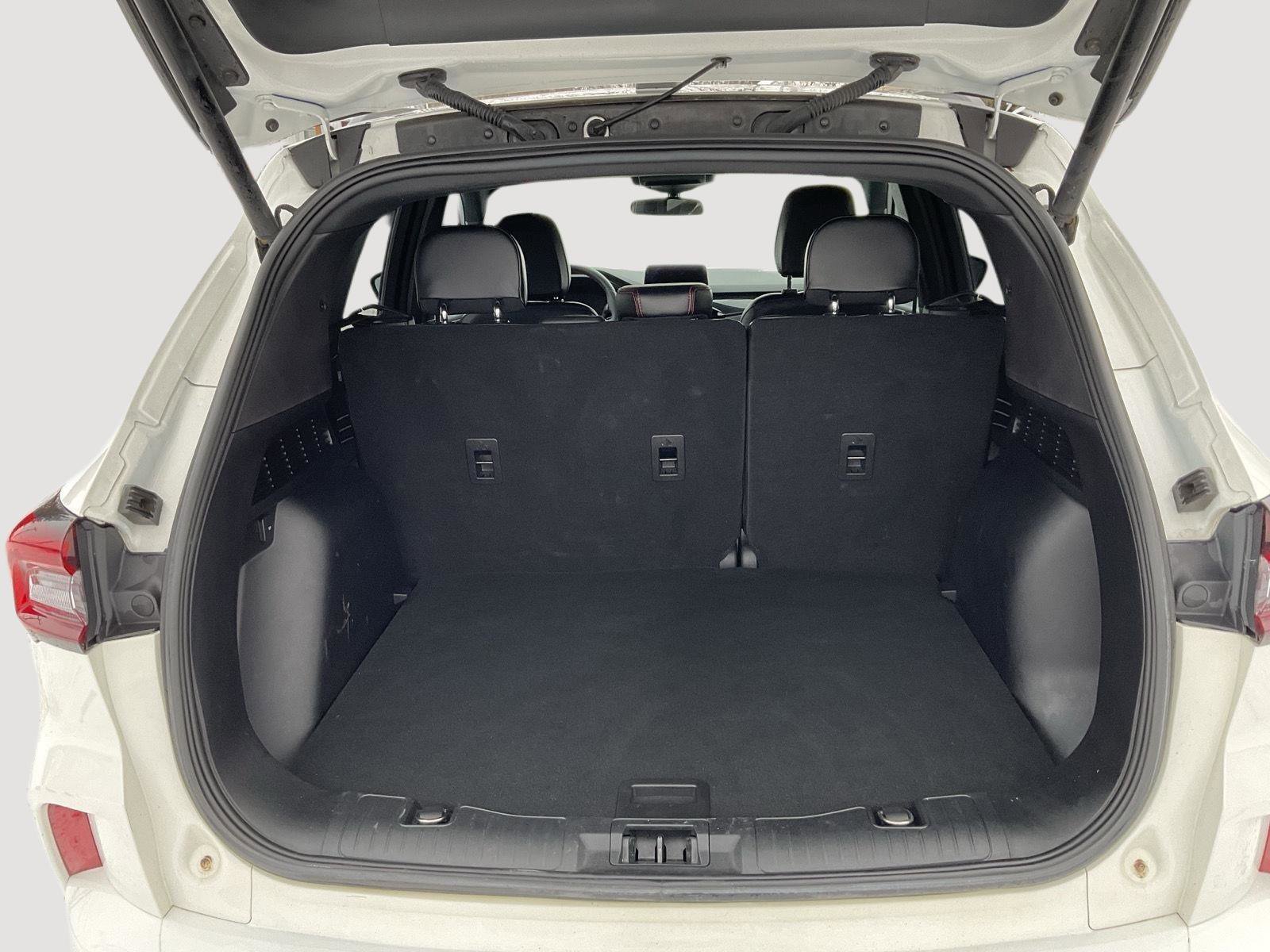 Used 2023 Ford Escape ST-Line Select image 24