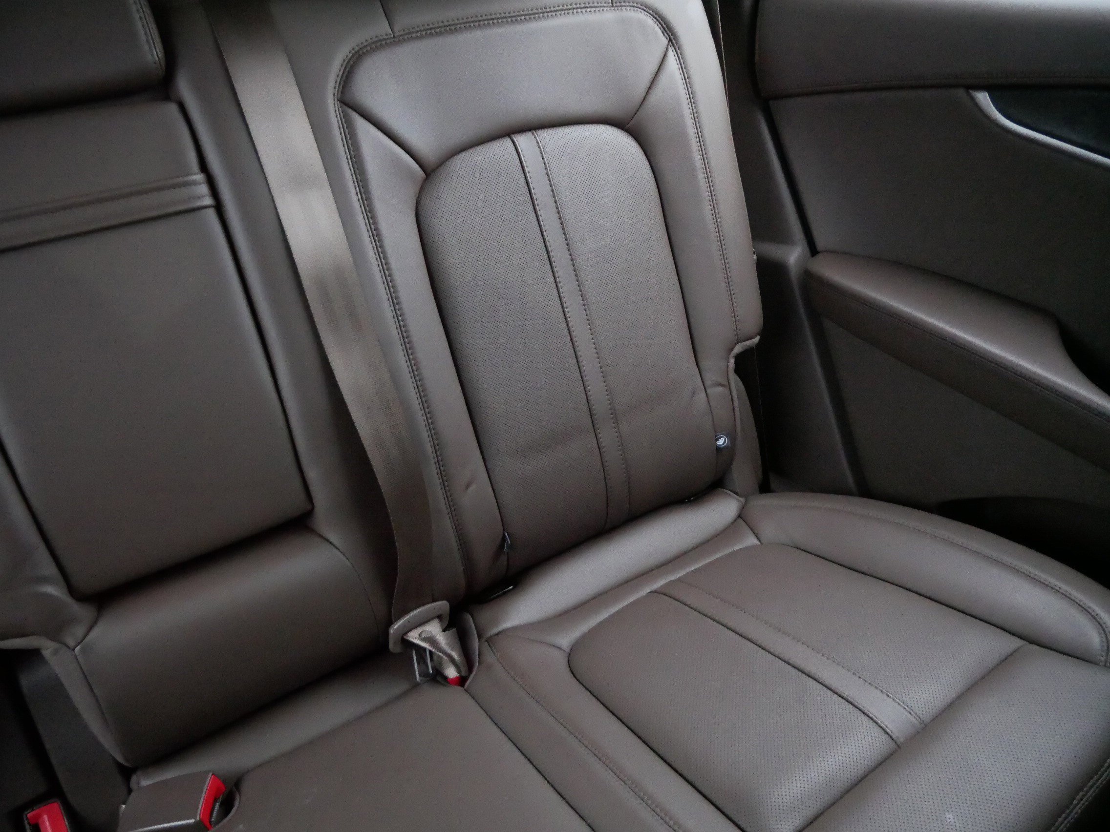 Used 2018 Lincoln MKX Reserve w/ Lincoln MKX Climate Package image 14