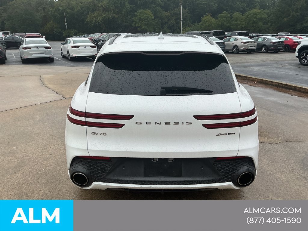 Used 2022 Genesis GV70 3.5T Sport AWD/4WD image 5