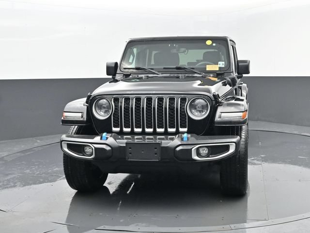 Used 2023 Jeep Wrangler Unlimited Sahara w/ Cold Weather Group AWD/4WD image 26