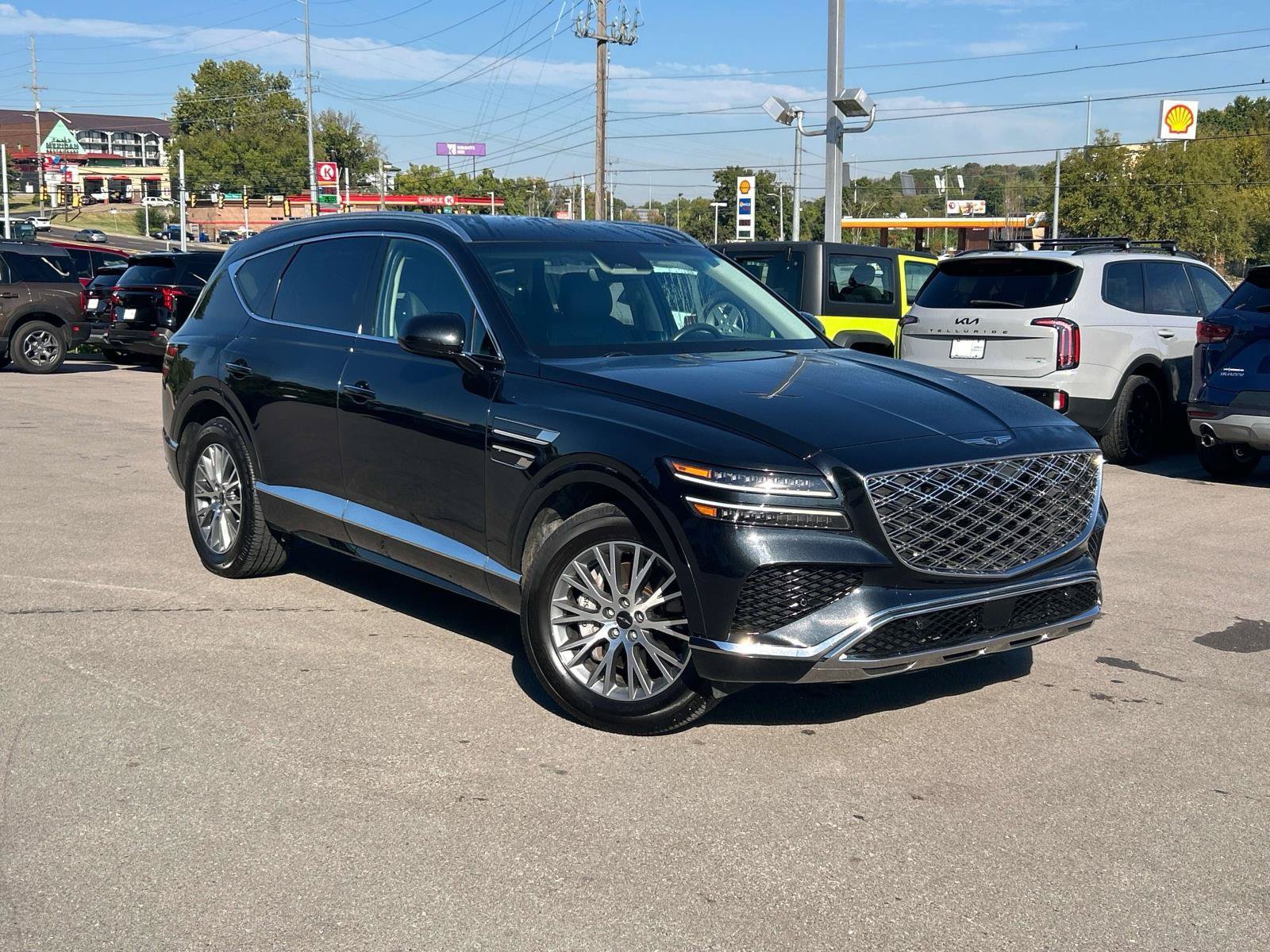 Used 2025 Genesis GV80 2.5T Standard AWD/4WD image 1