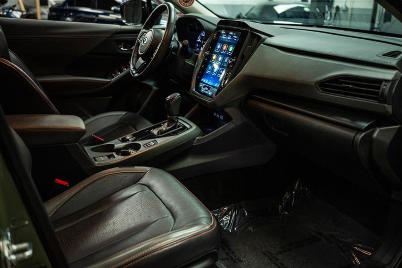 Used 2024 Subaru Crosstrek 2.5i Limited AWD/4WD image 13