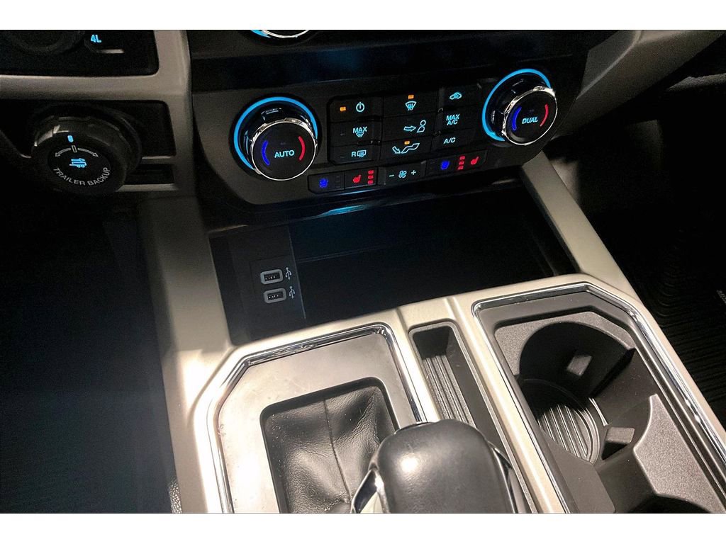 Used 2019 Ford F150 Lariat w/ Trailer Tow Package image 33