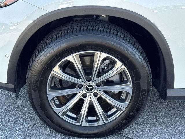 Used 2024 Mercedes-Benz GLC 300 image 21