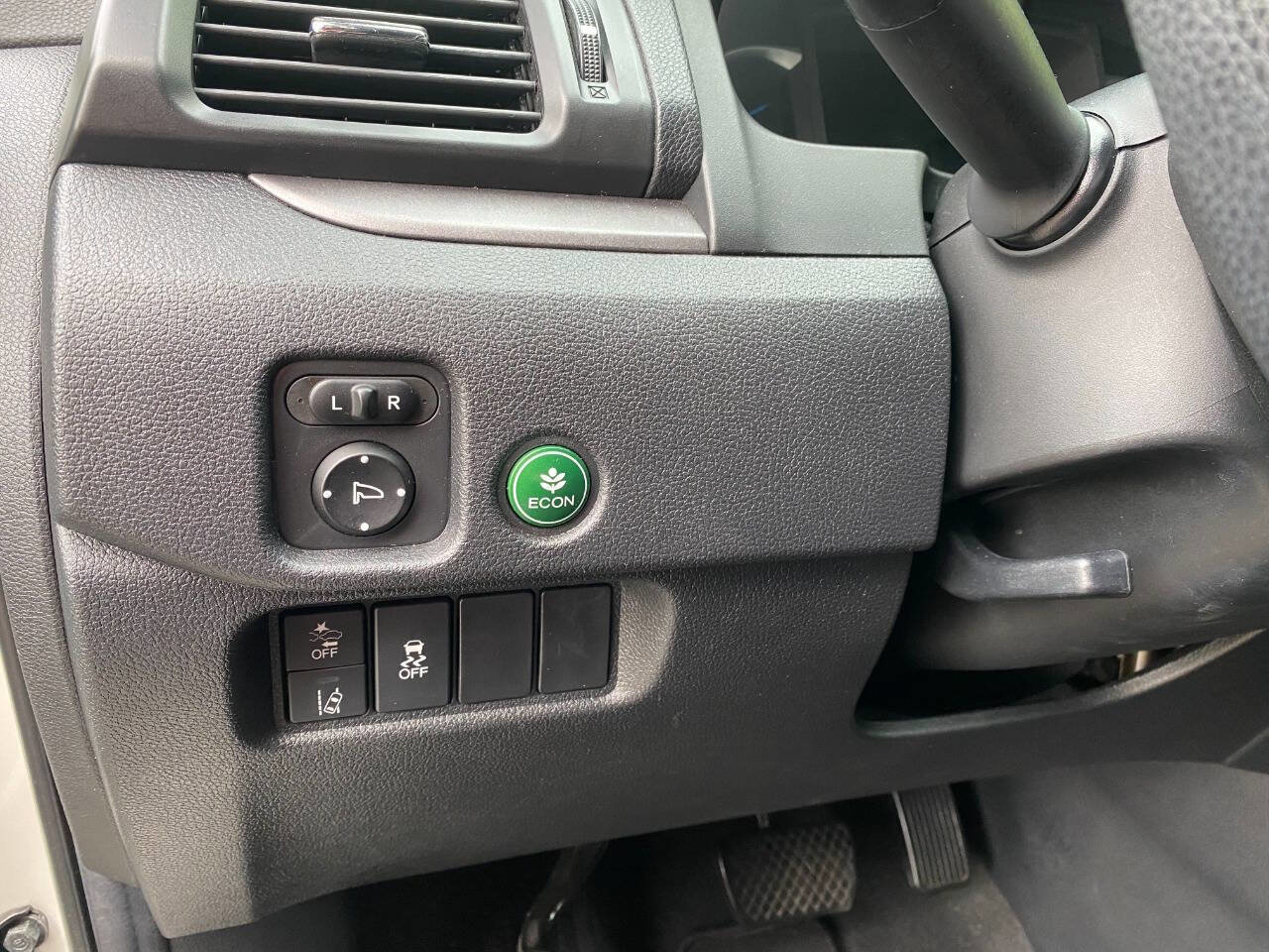 Used 2019 Honda Pilot LX image 24