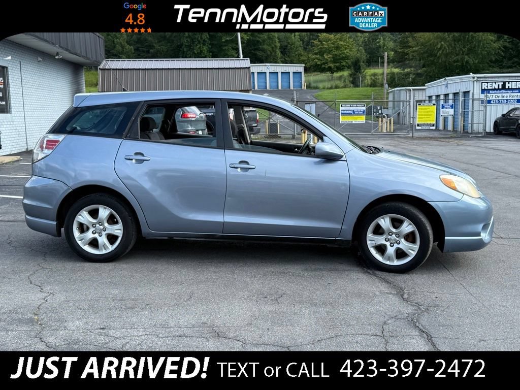 Used 2005 Toyota Matrix XR FWD image 4