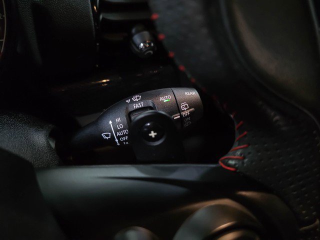 Used 2020 MINI Cooper Clubman S image 22