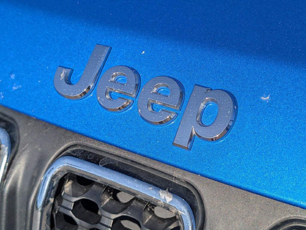 Used 2023 Jeep Compass Latitude AWD/4WD image 34