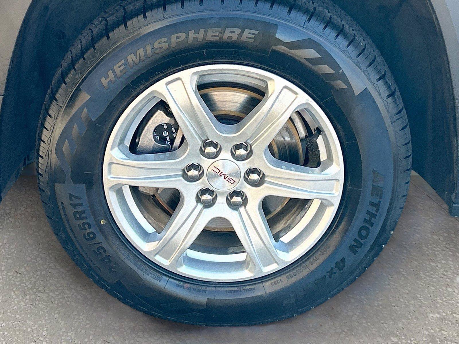 Used 2019 GMC Acadia SLE FWD image 41