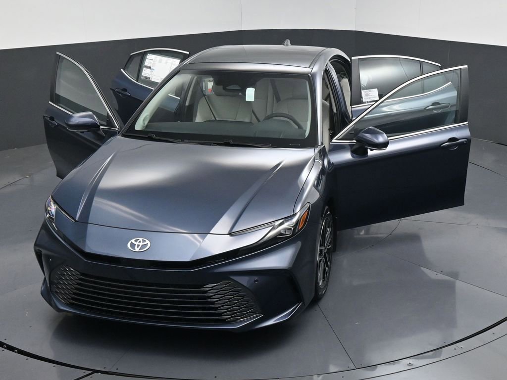 Used 2026 Toyota Camry XLE w/ Premium Plus Package image 23