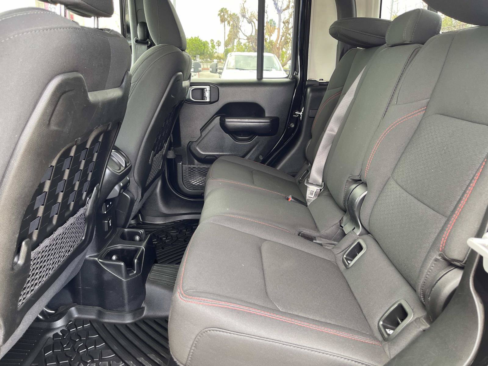 Used 2021 Jeep Gladiator Rubicon AWD/4WD image 13