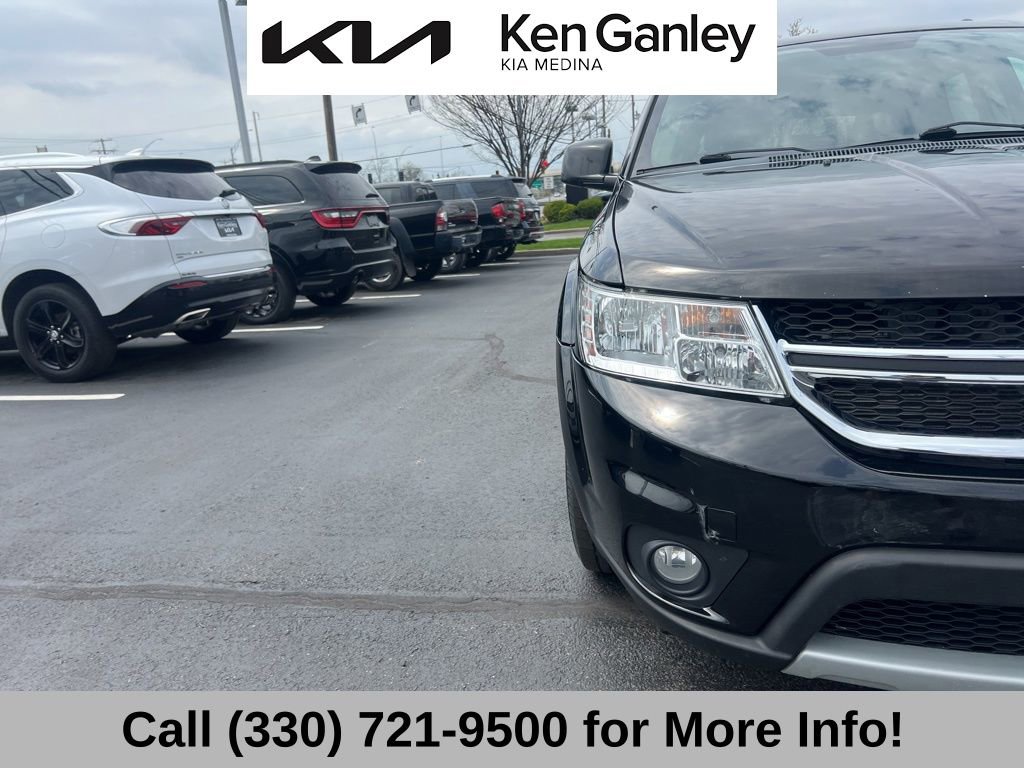 Used 2017 Dodge Journey SXT w/ Comfort/Convenience Group image 16