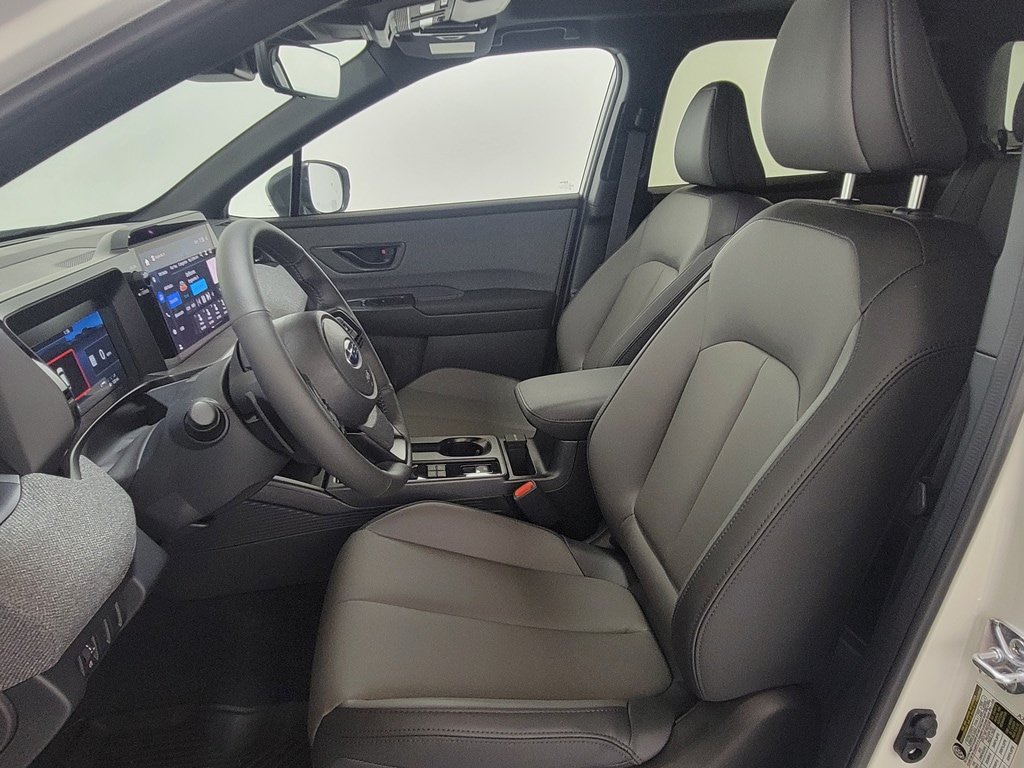 Used 2025 Subaru Forester Limited AWD/4WD image 10
