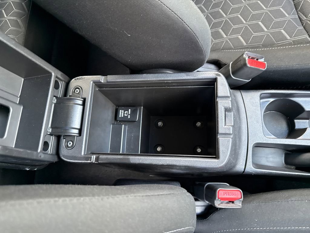 Used 2024 Mitsubishi Outlander Sport ES image 15