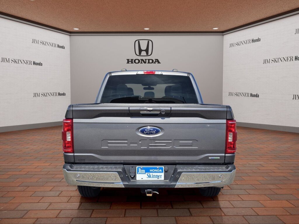 Used 2021 Ford F150 XLT w/ Equipment Group 302A High RWD image 11