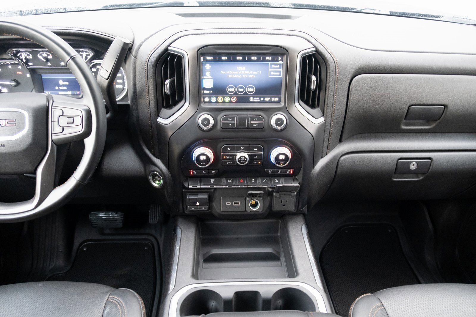 Used 2023 GMC Sierra 2500 AT4 w/ Gooseneck/5TH Wheel Package image 20