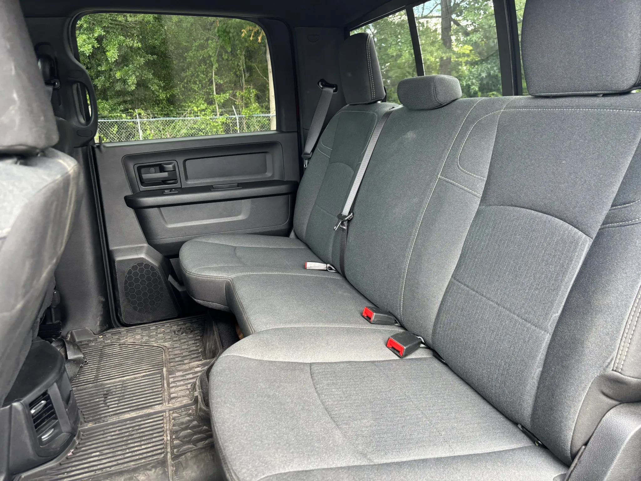 Used 2024 RAM 2500 Tradesman w/ Chrome Appearance Group AWD/4WD image 14