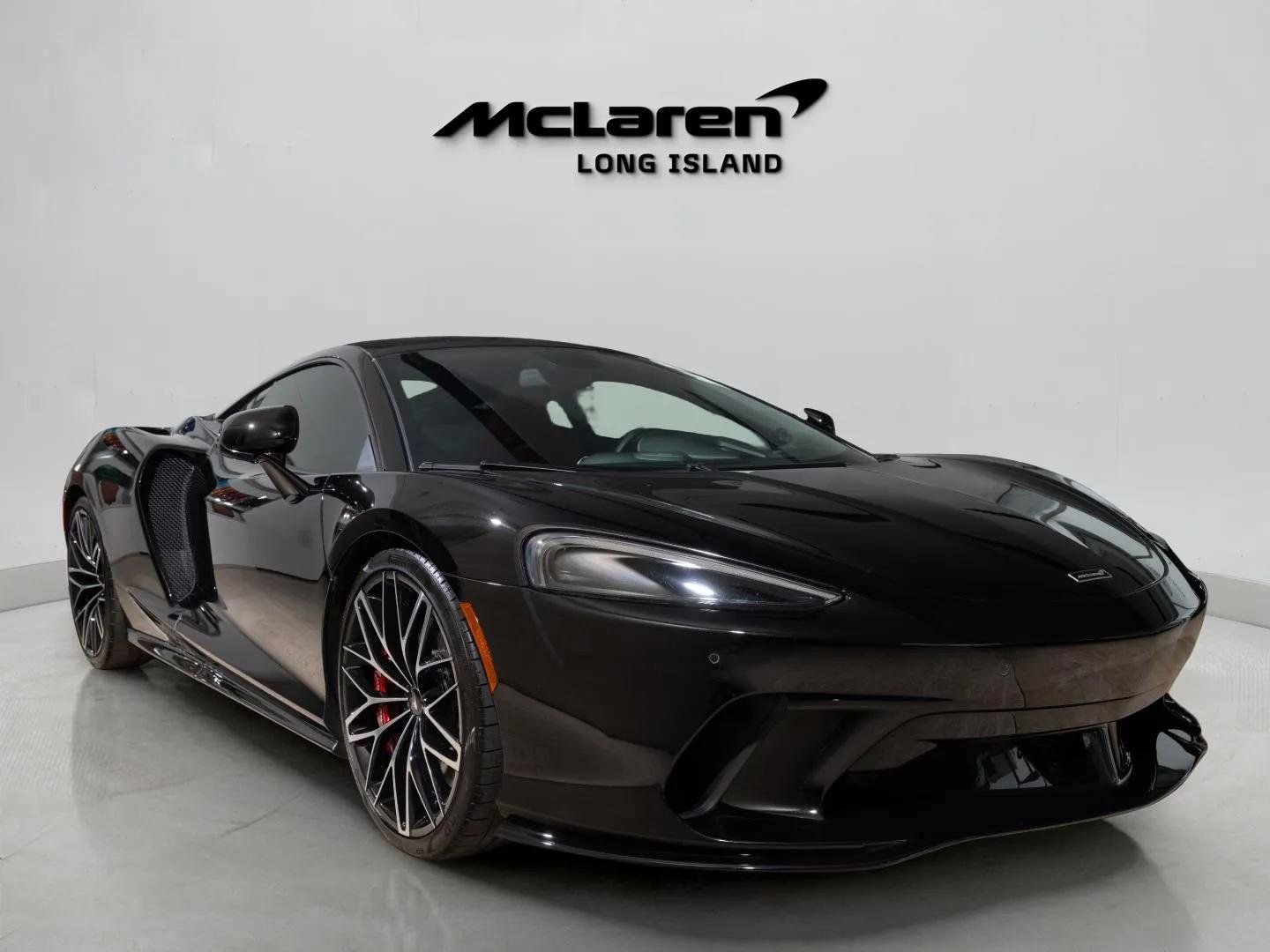 Used 2023 McLaren GT image 4