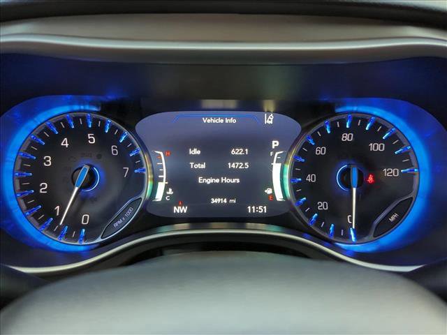 Used 2025 Chrysler Pacifica Select FWD image 11