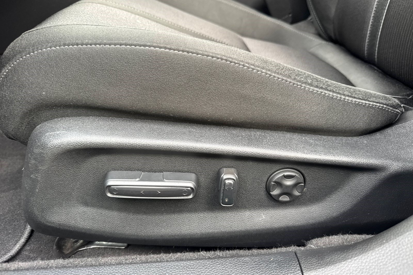 Certified 2018 Honda Accord EX image 14