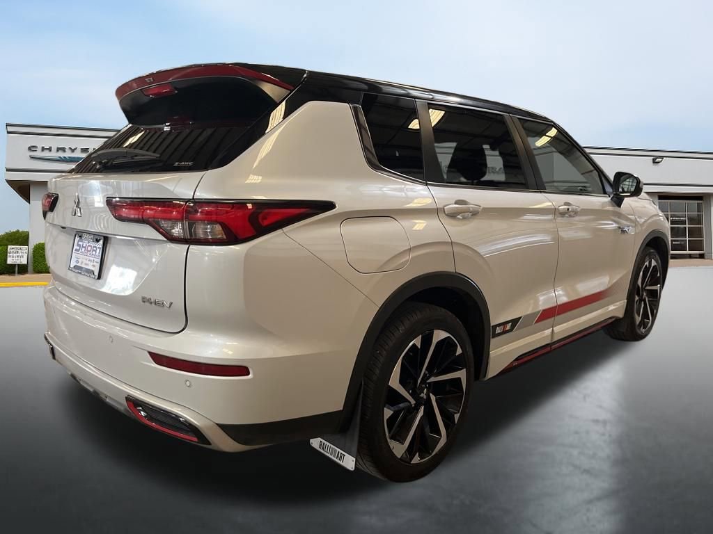 Used 2024 Mitsubishi Outlander Ralliart AWD/4WD image 5