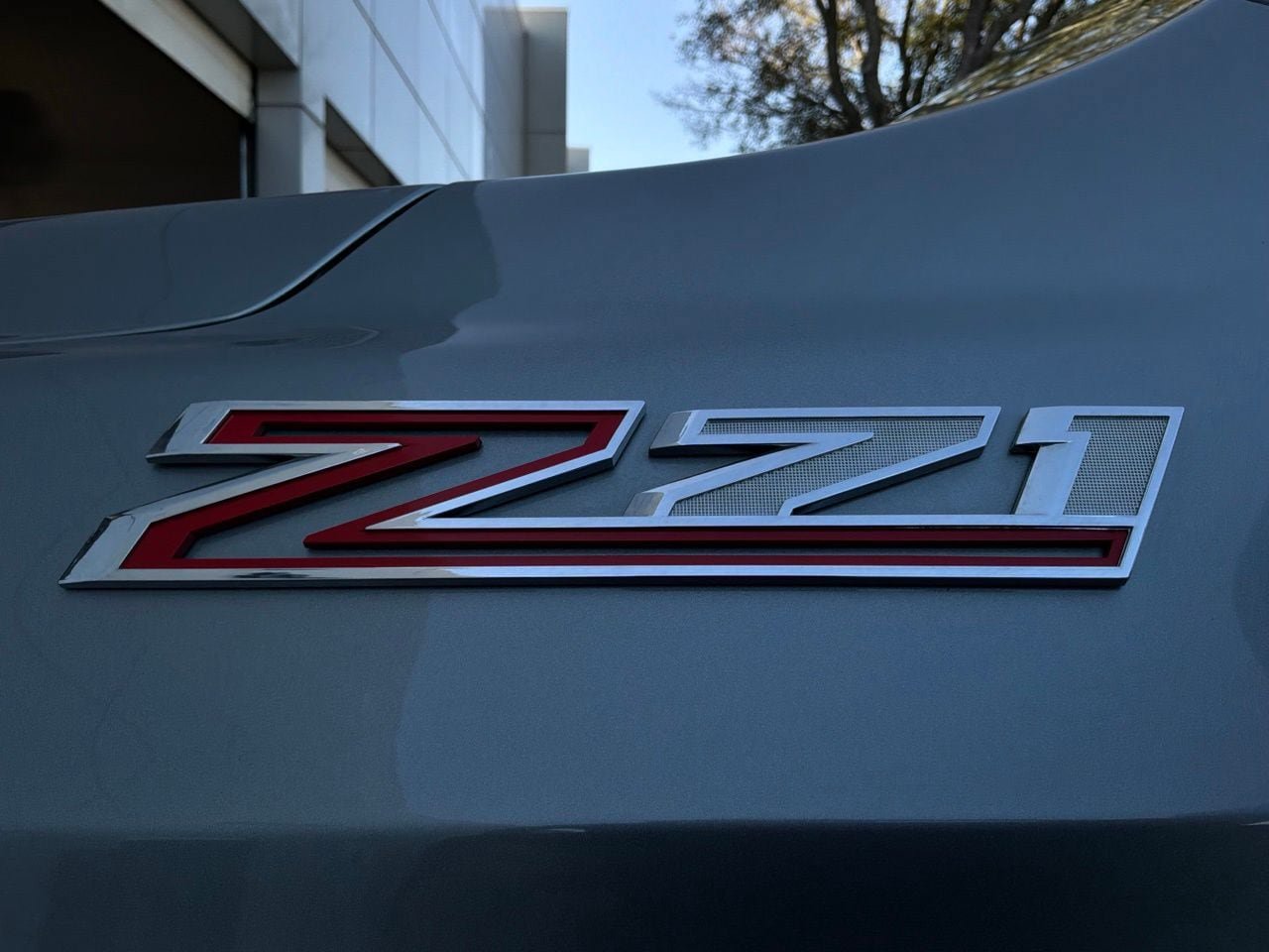 Used 2025 Chevrolet Tahoe Z71 AWD/4WD image 10