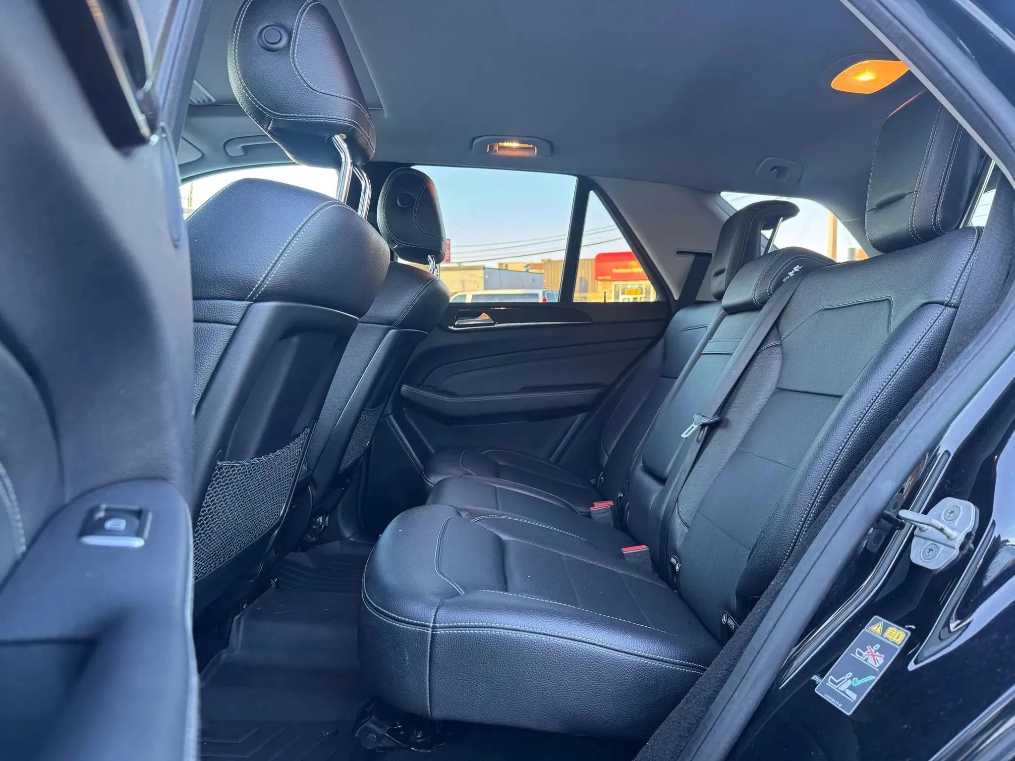 Used 2015 Mercedes-Benz ML 350 4MATIC image 27