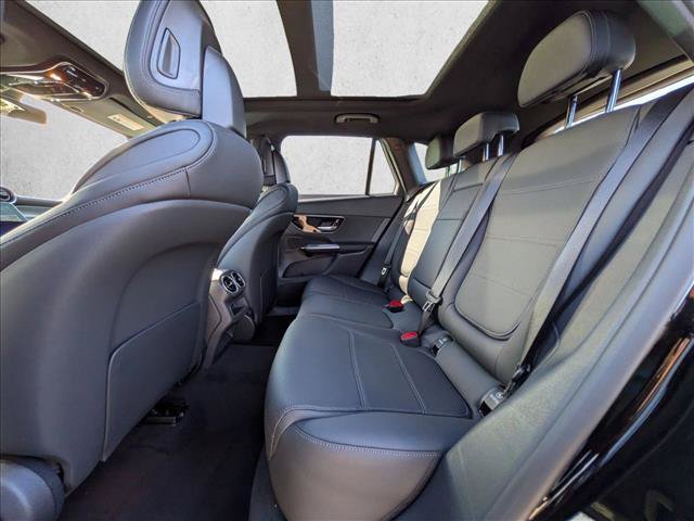 Used 2026 Mercedes-Benz GLC 300 4MATIC image 16