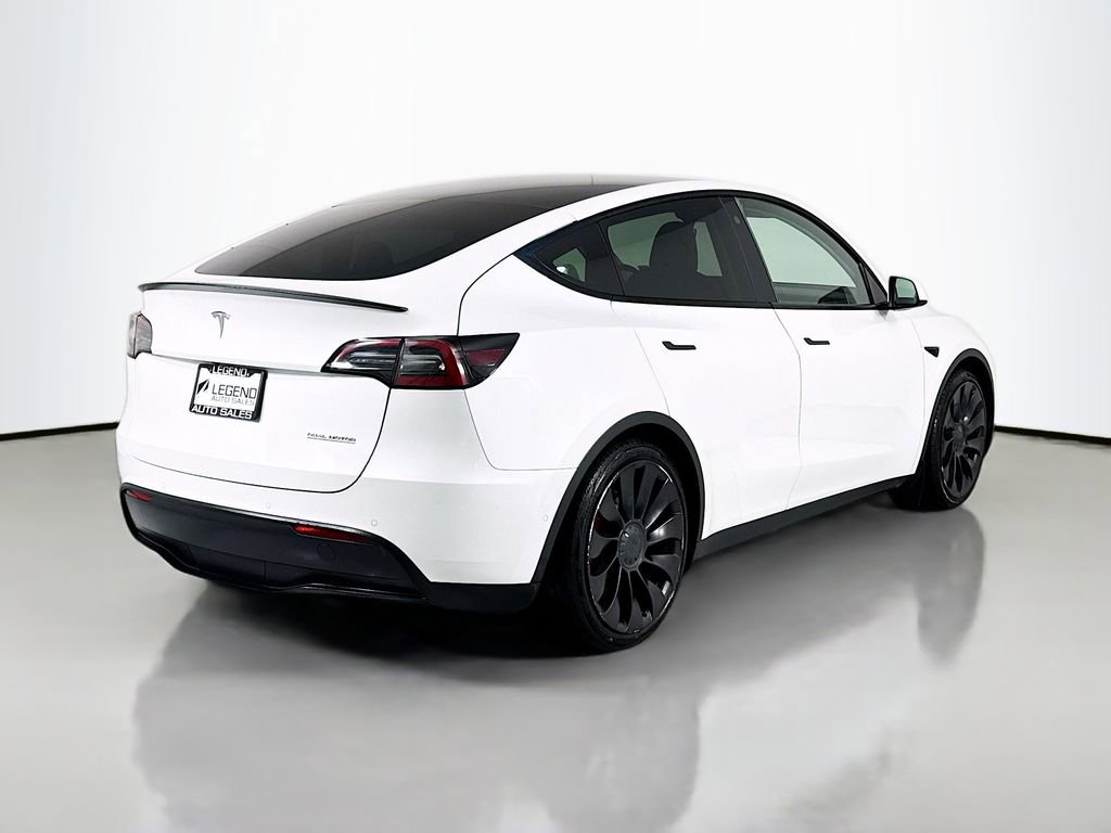 Used 2022 Tesla Model Y Performance image 5