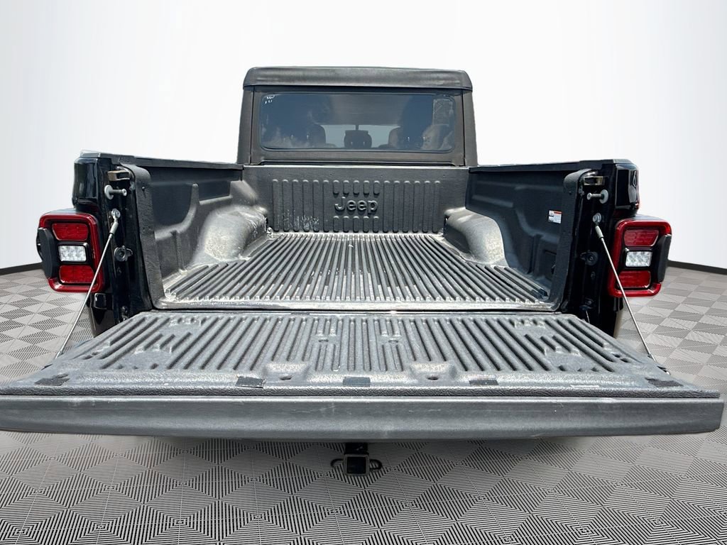 Used 2022 Jeep Gladiator Mojave w/ LED Lighting Group AWD/4WD image 29