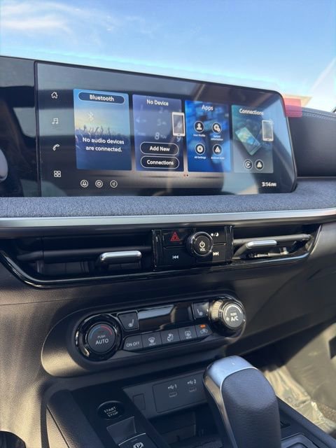 New 2026 Nissan Kicks SV w/ SV Premium Package AWD/4WD image 16