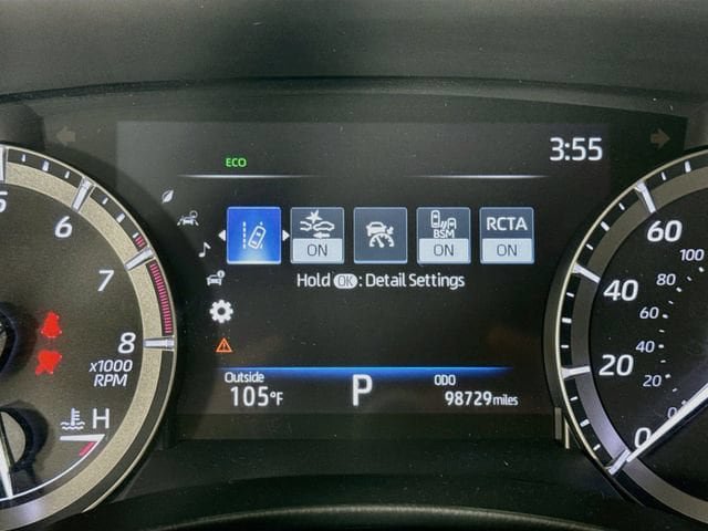 Certified 2021 Toyota Highlander XLE FWD image 14