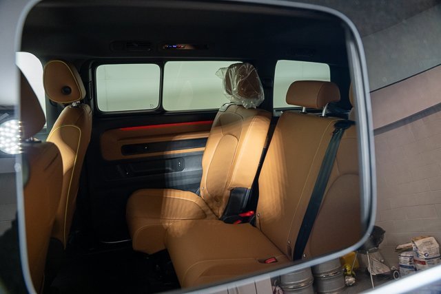 New 2025 Volkswagen ID. Buzz Pro S image 32