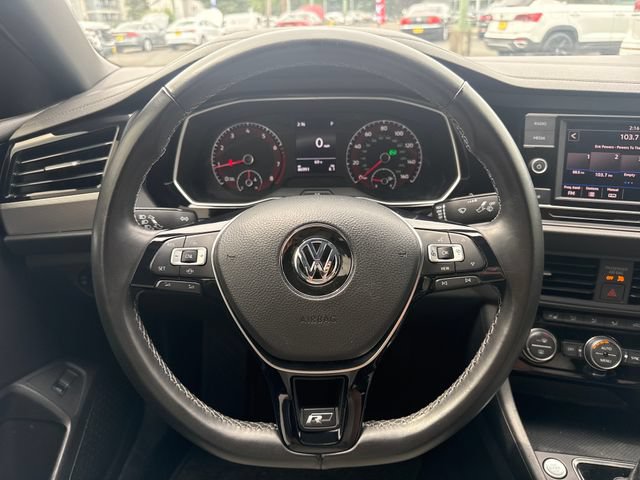 Used 2019 Volkswagen Jetta R-Line w/ R-Line Cold Weather Package FWD image 19