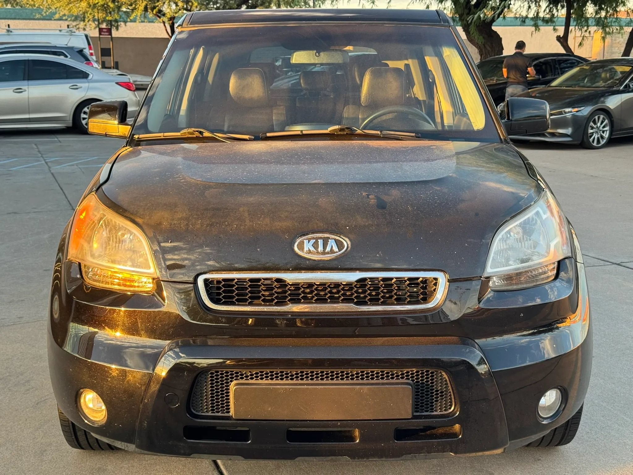 Used 2010 Kia Soul + FWD image 2